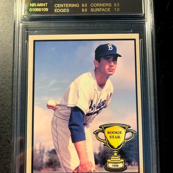 Graded Baseball Cards - Picture 5 of 10